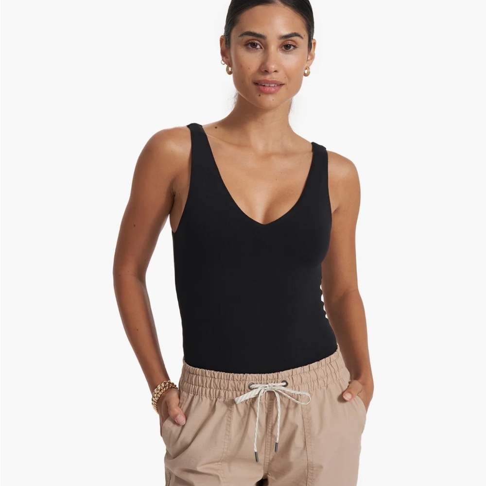 Vuori Black Deep V-neck Sleeveless Bodysuit